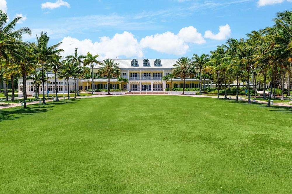 Lighthouse Pointe At Grand Lucayan Resort Freeport Exterior photo