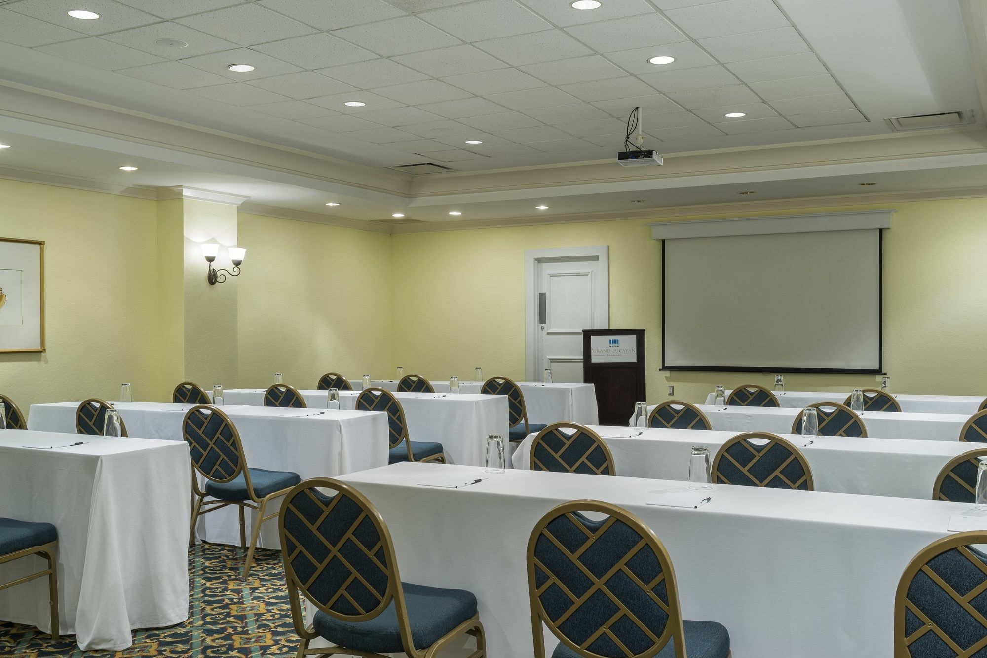 Lighthouse Pointe At Grand Lucayan Resort Freeport Exterior photo